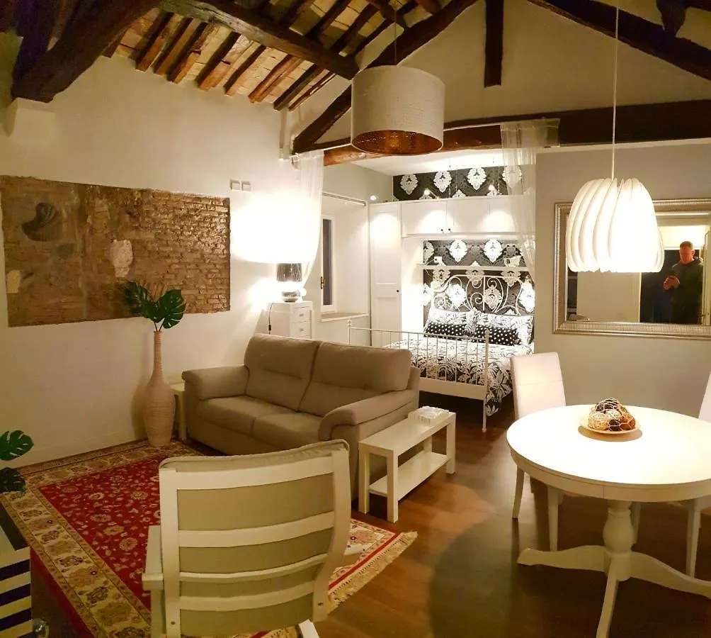 La Casa Nel Castello Villa Ostia Antica Feriehus